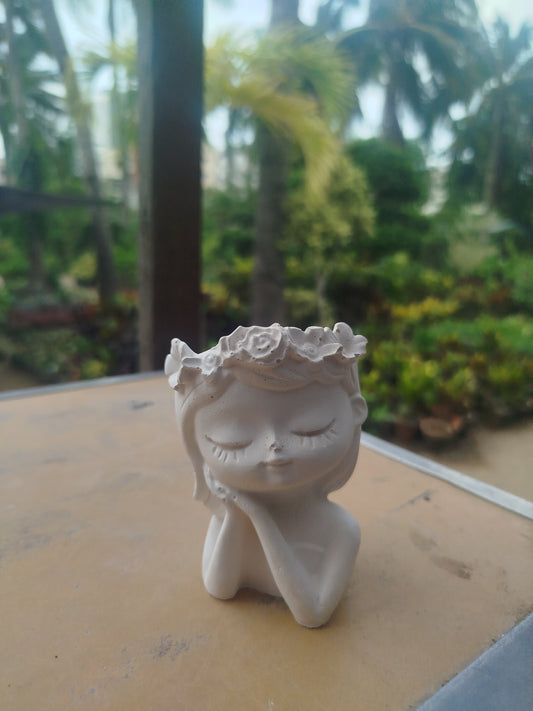 Doll Pot